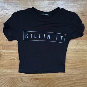 FASHION NOVA CROPPED FITTED TEE